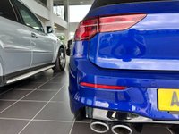 USED 2021 21 VOLKSWAGEN GOLF 2.0 R TSI 4MOTION DSG 5d 316 BHP SAT NAV - APPLE CARPLAY/ANDRIOD AUTO - BLUETOOTH HANDSFREE - PANORAMIC SUNROOF - REAR VIEW CAMERA - ADAPTIVE CRUISE CONTROL - PARK ASSIST - HEATED SEATS