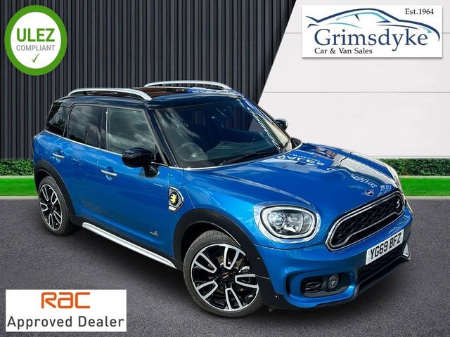 View our MINI COUNTRYMAN
