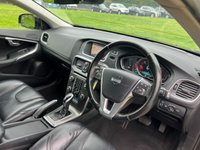 USED 2013 63 VOLVO V40 2.0 D4 SE LUX 5d 177 BHP 