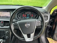 USED 2013 63 VOLVO V40 2.0 D4 SE LUX 5d 177 BHP 