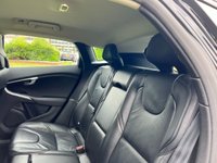 USED 2013 63 VOLVO V40 2.0 D4 SE LUX 5d 177 BHP 