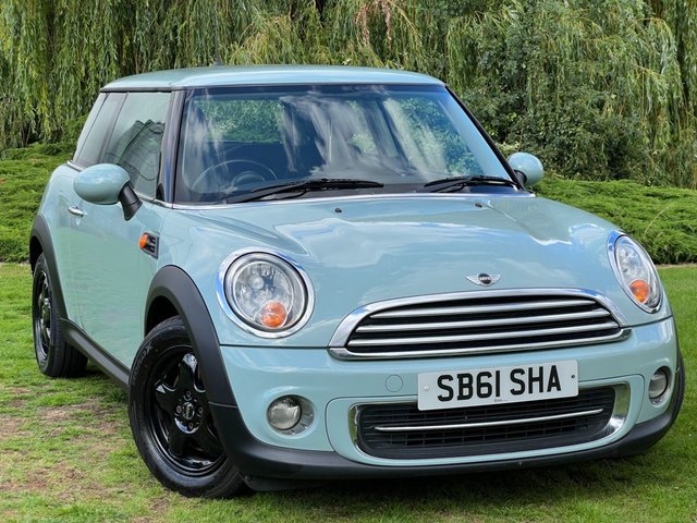 2011 61 MINI Hatch Cooper 1.6 COOPER 3d 122 BHP