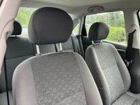 USED 2003 03 FORD FOCUS 1.6 LX 4d 102 BHP 