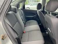 USED 2003 03 FORD FOCUS 1.6 LX 4d 102 BHP 