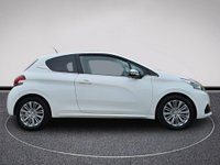 USED 2016 16 PEUGEOT 208 1.2 ALLURE 3d 82 BHP PEUGEOT 208 1.2 ALLURE 3d 82 BHP
