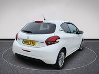 USED 2016 16 PEUGEOT 208 1.2 ALLURE 3d 82 BHP PEUGEOT 208 1.2 ALLURE 3d 82 BHP