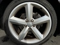 USED 2009 59 AUDI A4 2.0 TDI S LINE 4d 141 BHP 