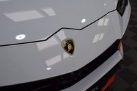 USED 2020 LAMBORGHINI URUS 4.0 V8 5d 641 BHP PAN ROOF / 23" / HUD / 1 OWNER