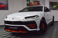 USED 2020 LAMBORGHINI URUS 4.0 V8 5d 641 BHP PAN ROOF / 23" / HUD / 1 OWNER