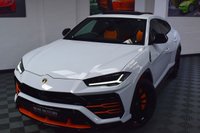 USED 2020 LAMBORGHINI URUS 4.0 V8 5d 641 BHP PAN ROOF / 23" / HUD / 1 OWNER