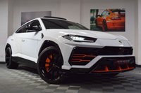USED 2020 LAMBORGHINI URUS 4.0 V8 5d 641 BHP PAN ROOF / 23" / HUD / 1 OWNER