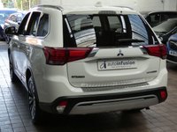 USED 2019 68 MITSUBISHI OUTLANDER 2.0 4 5d 148 BHP 7 Seats. Petrol, Auto. Leather, App Based Sat Nav, Android Apple Carplay, Rear View Camera. Excellent Service History last serviced 38K miles