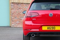 USED 2017 67 VOLKSWAGEN GOLF 2.0 TSI (230) GTI 5dr 6 Speed Manual Euro 6 (Digital Virtual Cockpit, Discovery Navigation, Active Cruise Control, Apple CarPlay/Android Integration) !! NATIONWIDE DELIVERY AVAILABLE !!