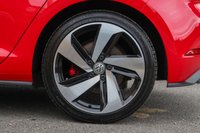 USED 2017 67 VOLKSWAGEN GOLF 2.0 TSI (230) GTI 5dr 6 Speed Manual Euro 6 (Digital Virtual Cockpit, Discovery Navigation, Active Cruise Control, Apple CarPlay/Android Integration) !! NATIONWIDE DELIVERY AVAILABLE !!