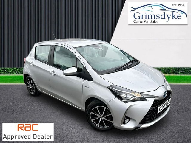 2019 69 Toyota Yaris 1.5 VVT-I ICON TECH 5d 100 BHP