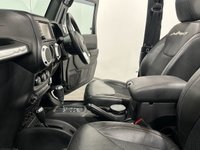 USED 2015 15 JEEP WRANGLER 2.8 CRD X 2d 197 BHP Sensational Rugged All Terrain 2.8 Jeep Wrangler , High Gloss Black, Full Ebony Leather Interior, White Interior Accents, 18"  X Edition Alloy Wheels