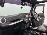 USED 2015 15 JEEP WRANGLER 2.8 CRD X 2d 197 BHP Sensational Rugged All Terrain 2.8 Jeep Wrangler , High Gloss Black, Full Ebony Leather Interior, White Interior Accents, 18"  X Edition Alloy Wheels