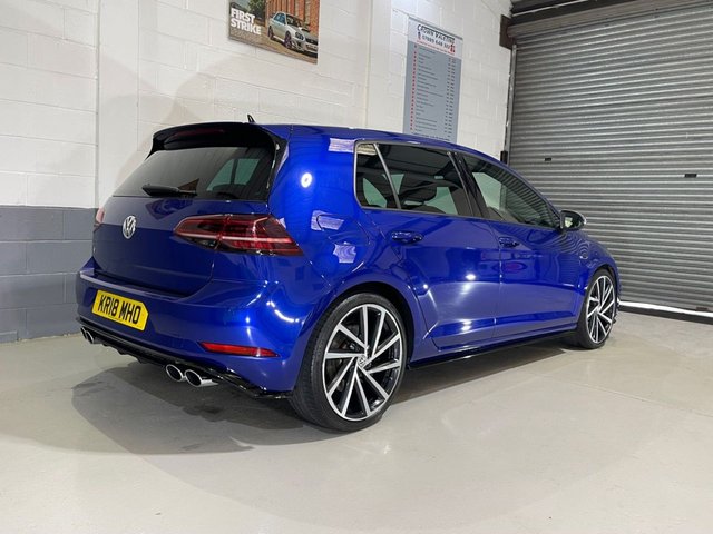 View our VOLKSWAGEN GOLF