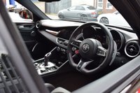 USED 2021 21 ALFA ROMEO GIULIA 2.9 V6 BITURBO QUADRIFOGLIO 4d 503 BHP 1 PREV OWNER / HARMAN KARDON