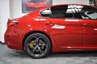 USED 2021 60 ALFA ROMEO GIULIA 2.0 TB VELOCE TI 4d 277 BHP HARMAN KARDON / GTA RED PAINT