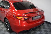 USED 2021 60 ALFA ROMEO GIULIA 2.0 TB VELOCE TI 4d 277 BHP HARMAN KARDON / GTA RED PAINT