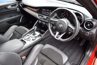 USED 2021 60 ALFA ROMEO GIULIA 2.0 TB VELOCE TI 4d 277 BHP HARMAN KARDON / GTA RED PAINT