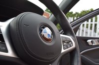 USED 2022 22 BMW 1 SERIES 2.0 M135I XDRIVE 5d 302 BHP PAN ROOF / HUD / PRO & TECH PK