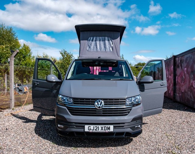 2021 21 Volkswagen Transporter T6-1 LUXURY CAMPERVAN WITH AIR CON & REAR TAILGATE!