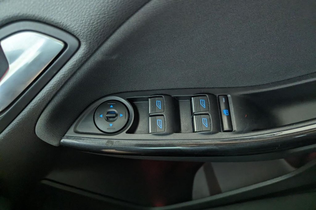 USED 2016 16 FORD FOCUS 1.0 TITANIUM 5d  