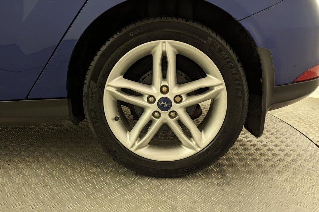 USED 2016 16 FORD FOCUS 1.0 TITANIUM 5d  