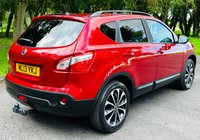 USED 2013 13 NISSAN QASHQAI 1.6 360 5d 117 BHP SATELLITE NAVIGATION REAR CAMERA WITH 360 DEGREE VISION BLUETOOTH