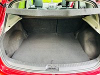 USED 2013 13 NISSAN QASHQAI 1.6 360 5d 117 BHP SATELLITE NAVIGATION REAR CAMERA WITH 360 DEGREE VISION BLUETOOTH
