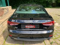 USED 2017 17 AUDI A5 2.0 TFSI S LINE 2d 188 BHP 2017 AUDI A5 2.0 TFSi S-LINE AUTOMATIC COUPE 2DR - 1 FORMER KEEPER - FULL AUDI MAIN DEALER SERVICE HISTORY - SATELLITE NAVIGATION - 1/2 LEATHER/ALCANTARA S-LINE EMBOSSED TRIM -  18 INCH ALLOY WHEELS