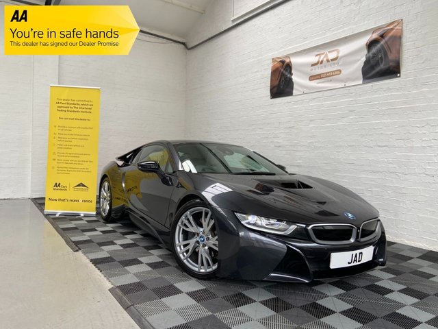 View our BMW I8