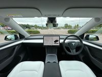 USED 2022 22 TESLA MODEL Y 0.0 LONG RANGE 5d 507 BHP 1 Private Owner from new