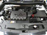 USED 2019 68 MITSUBISHI OUTLANDER 2.0 JURO 5d 148 BHP 7 SEATS APP SAT NAV REAR CAMERA PARKING SENSORS LOW MILEAGE MITSUBISHI WARRANTY TILL FEB 2024