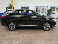 USED 2020 20 MITSUBISHI OUTLANDER 2.0 EXCEED 5d 148 BHP SAT NAV LEATHER CAMERA MITSUBISHI WARRANTY TILL JUNE 2025