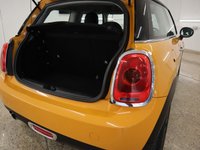 USED 2015 15 MINI HATCH COOPER 1.5 COOPER 3d 134 BHP PACKED WITH GREAT FACTORY EXTRAS WITH 1 PREVIOUS OWNER THIS IS A FANTASTIC VALUE AUTOMATIC