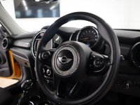 USED 2015 15 MINI HATCH COOPER 1.5 COOPER 3d 134 BHP PACKED WITH GREAT FACTORY EXTRAS WITH 1 PREVIOUS OWNER THIS IS A FANTASTIC VALUE AUTOMATIC