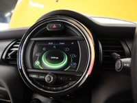 USED 2015 15 MINI HATCH COOPER 1.5 COOPER 3d 134 BHP PACKED WITH GREAT FACTORY EXTRAS WITH 1 PREVIOUS OWNER THIS IS A FANTASTIC VALUE AUTOMATIC