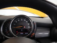 USED 2015 15 MINI HATCH COOPER 1.5 COOPER 3d 134 BHP PACKED WITH GREAT FACTORY EXTRAS WITH 1 PREVIOUS OWNER THIS IS A FANTASTIC VALUE AUTOMATIC