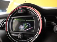 USED 2015 15 MINI HATCH COOPER 1.5 COOPER 3d 134 BHP PACKED WITH GREAT FACTORY EXTRAS WITH 1 PREVIOUS OWNER THIS IS A FANTASTIC VALUE AUTOMATIC