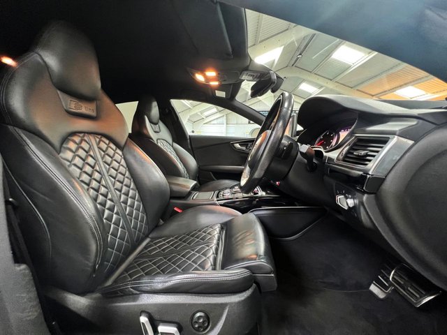 View our AUDI A7
