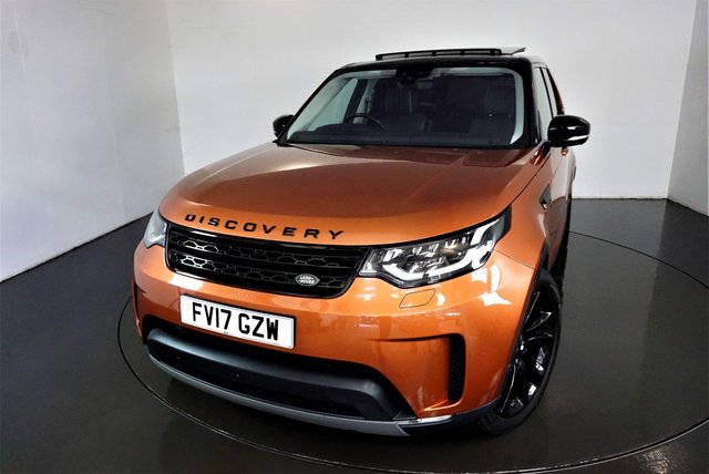 2017 17 Land Rover Discovery 5 3.0 TD6 FIRST EDITION 5d AUTO-2 OWNER CAR FINISHED IN NAMIB ORANGE WITH BLACK LEATHER INTERIOR-22