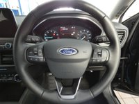 USED 2019 19 FORD FOCUS 1.0 TITANIUM 5d 124 BHP SAT NAV HEATED SEATS CRUISE CONTROL PARKING SENSORS GENUINE LOW MILEAGE 1 OWNER SERVICE HISTORY 6 MONTHS GOLD WARRANTY