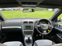 USED 2010 10 SKODA OCTAVIA 2.0 VRS TFSI 5d 198 BHP 