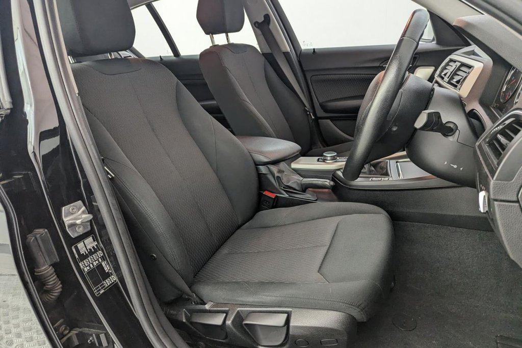 USED 2018 68 BMW 1 SERIES 1.5 116D SE BUSINESS 5d 
