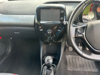 USED 2015 65 PEUGEOT 108 1.2 PURETECH ALLURE 5d 82 BHP 