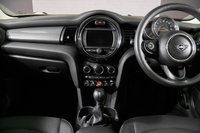 USED 2020 70 MINI HATCH COOPER 1.5 COOPER CLASSIC 3d 134 BHP + NATIONWIDE HOME DELIVERY +