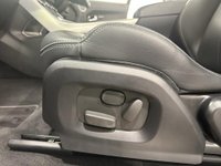 USED 2012 LAND ROVER RANGE ROVER EVOQUE 2.0 SI4 DYNAMIC LUX 3d 240 BHP Striking High Gloss Fuji White, Full Ebony Black Leather, Panoramic Glass Roof,Power Tailgate